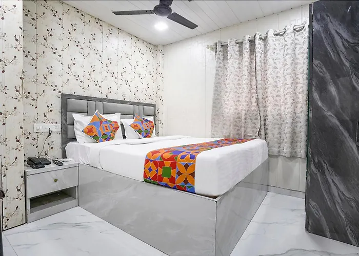 Fabhotel Hans Residency Mumbai